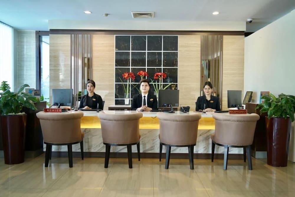 Pangeran Beach Hotel Padang  Eksteriør bilde