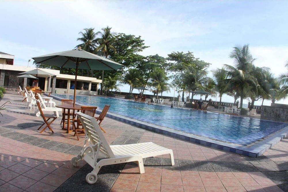 Pangeran Beach Hotel Padang  Eksteriør bilde